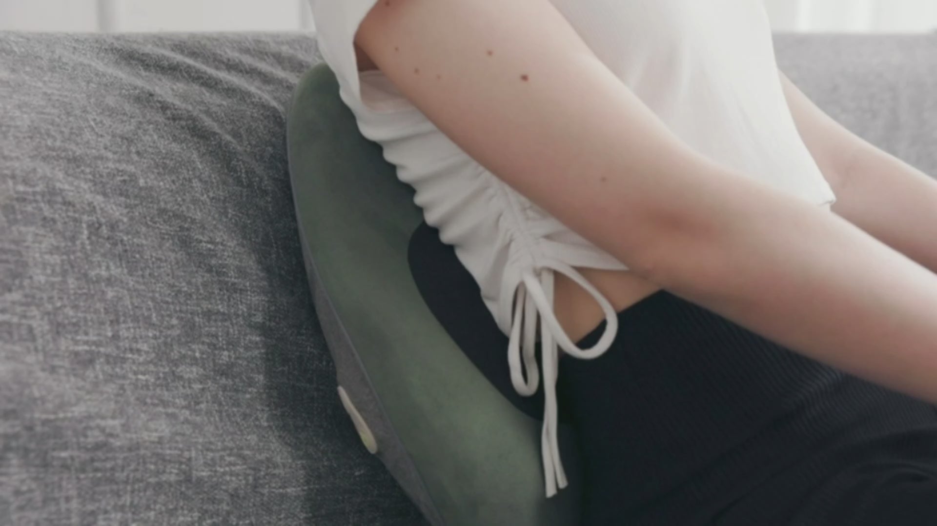 Shiatsu Shoulder Neck & Back Massager Pillow W/ Heat Deep Kneading Cushion  Safe